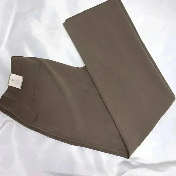 CHICO'S pants size 6 REGULAR 0.5 straight leg CLASSIC OFFICE STYLE ZIPUP CLOSURE - Picture 13 of 13